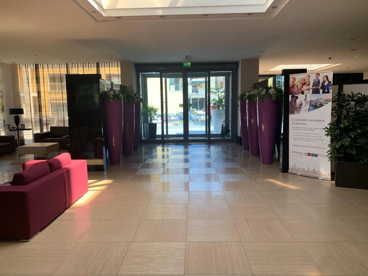 Quality Hotel Green Palace Monterotondo  Esterno foto