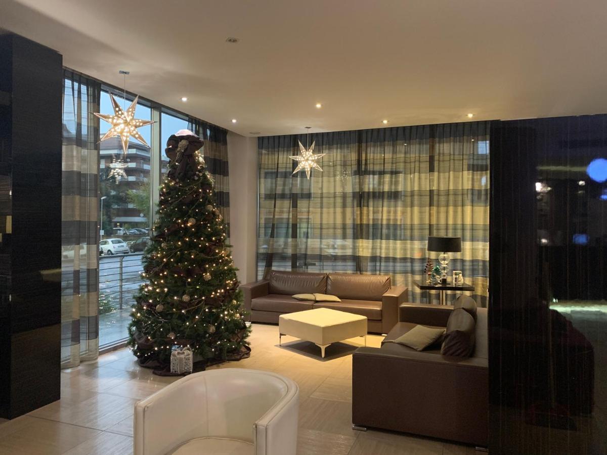 Quality Hotel Green Palace Monterotondo  Esterno foto