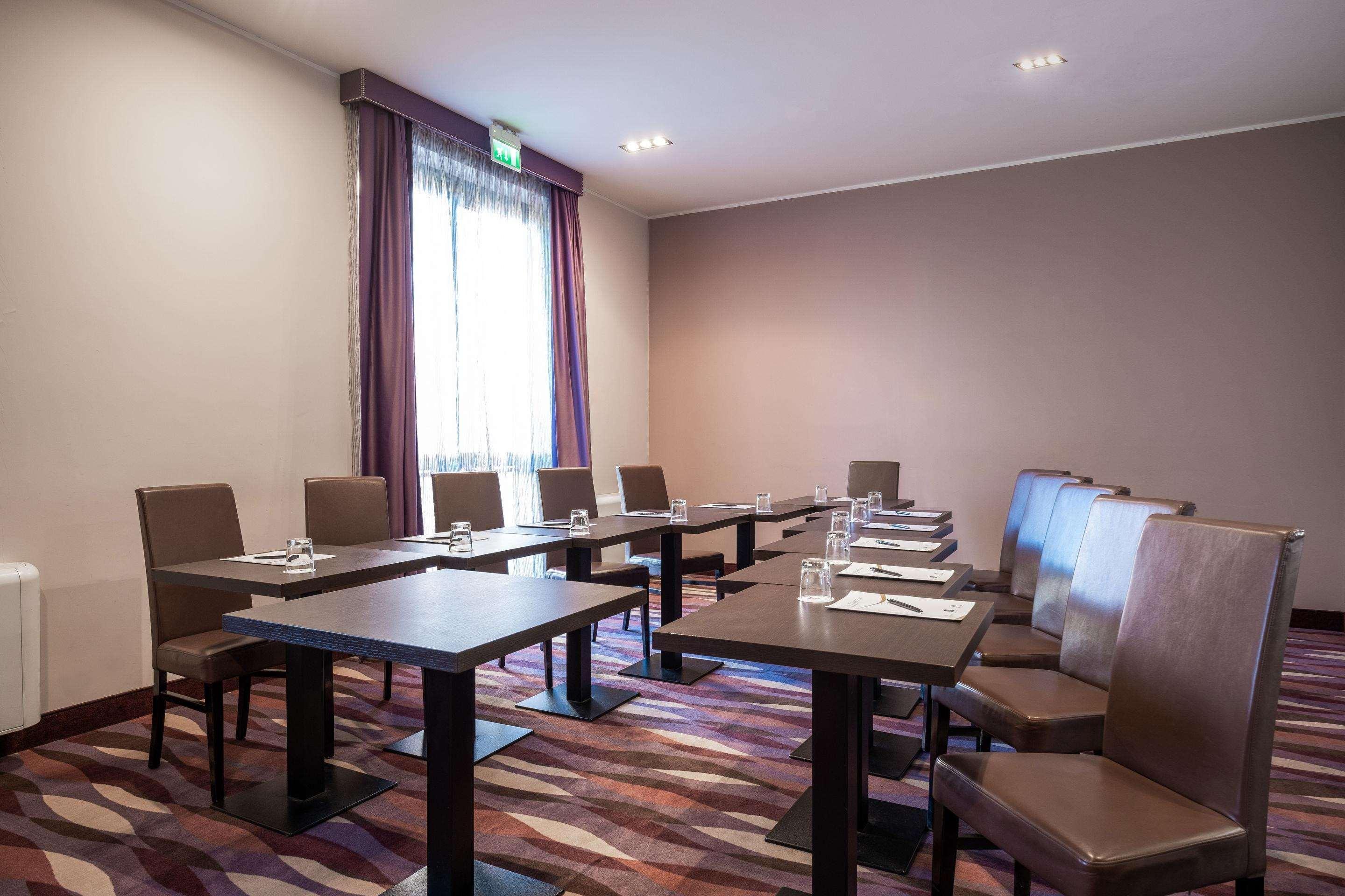 Quality Hotel Green Palace Monterotondo  Esterno foto